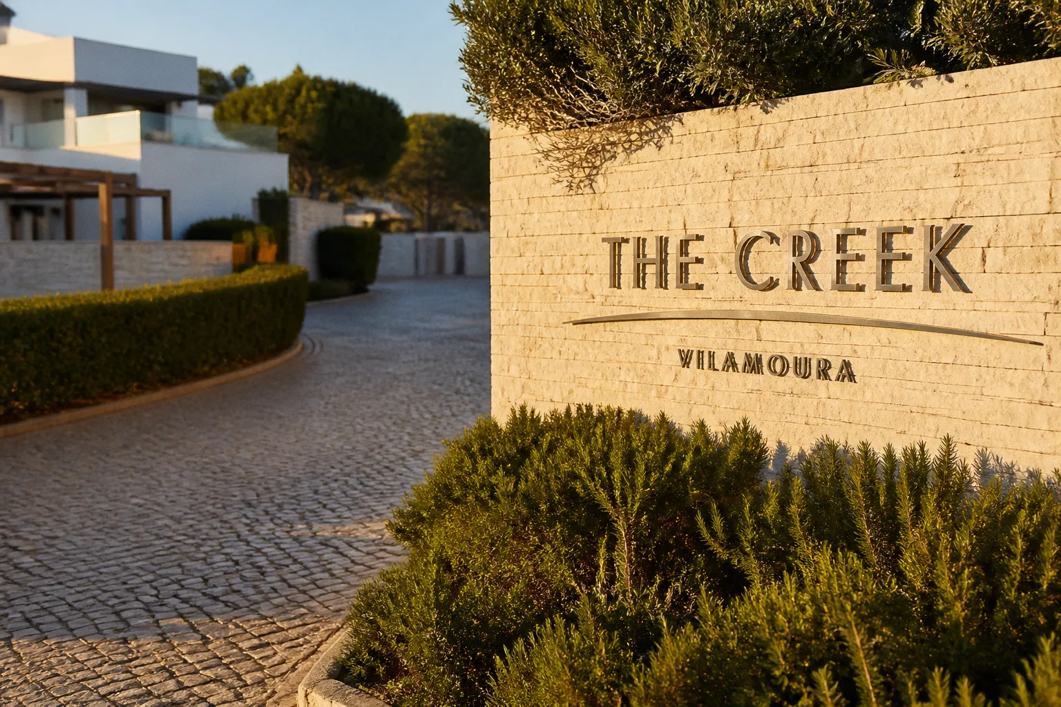Gestion de luxe à Vilamoura : les coulisses du partenariat entre SandyBlue et The Creek