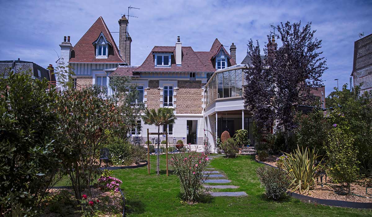 Jardin de la Maison ReN à Deauville